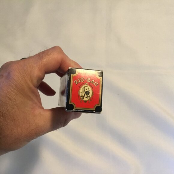 Zig-Zag Cigarette Maker Injector Machine King Size - Picture 2 of 5